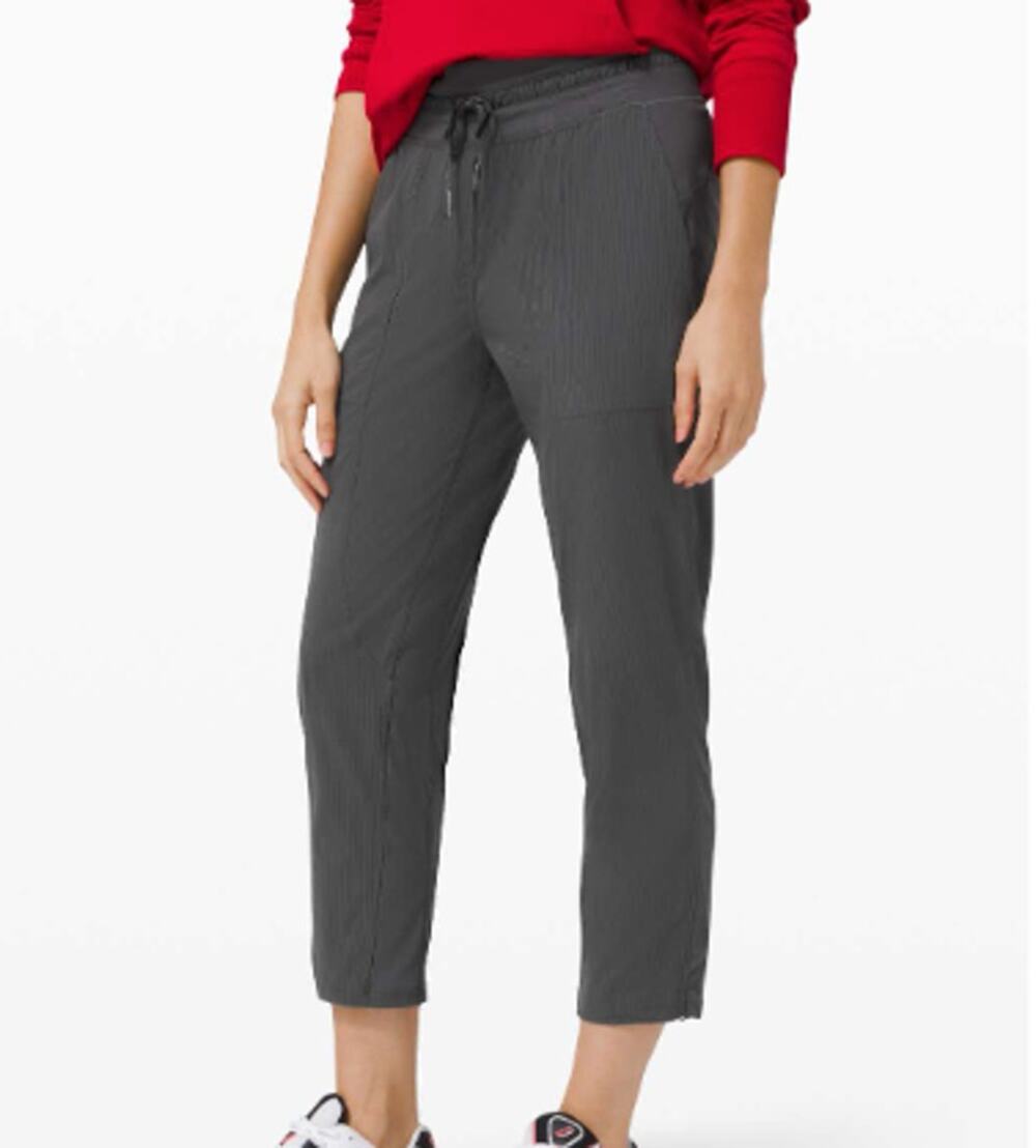 Lululemon Dance Studio Crop 25" Graphite Gray Size 2 NWOT Jogger Pants
